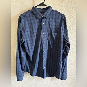 UNTUCKit Blue Casual Button Down Shirt
